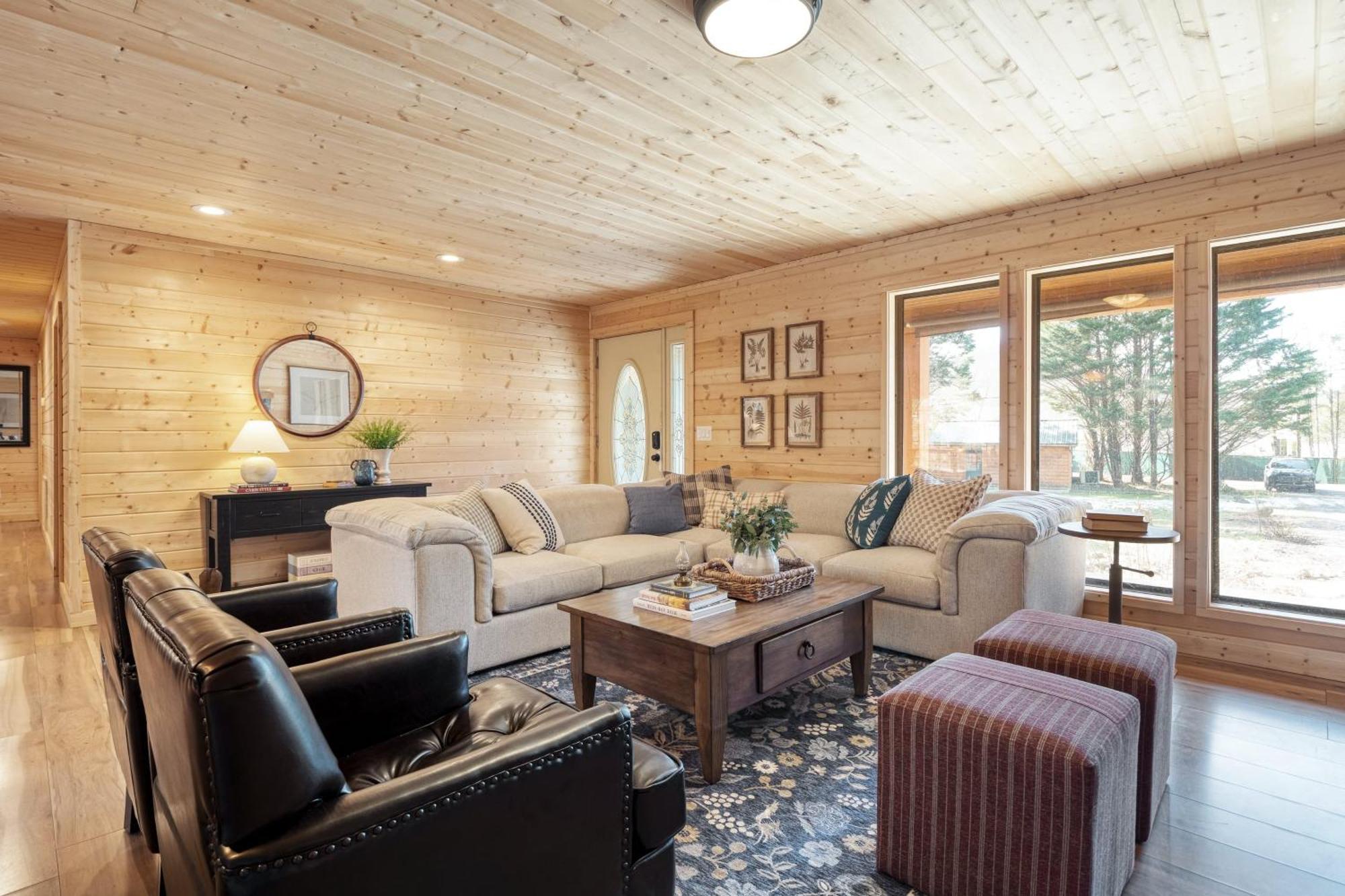 Sugar Cove By Avantstay Cabin By The River W Hot Tub Pool Table Guest House Gatlinburg Exterior photo